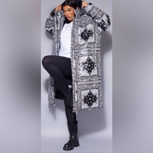 NWT!!! PrettyLittleThing Black Paisley PU Extreme Oversized Midi Puffer Coat- M